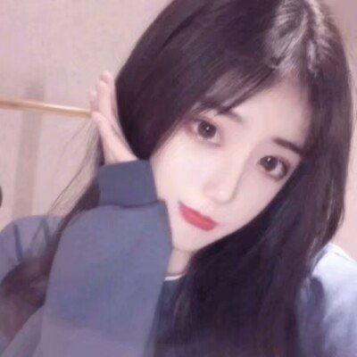 传单被撕，女服务员怒掐11岁男孩脖子3次！警察介入