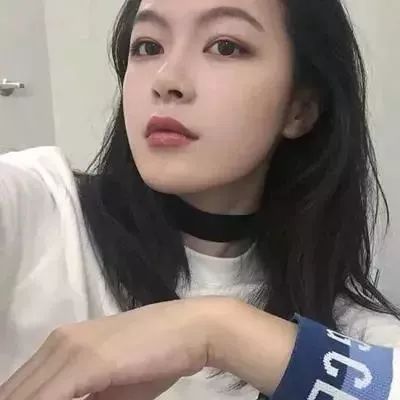 人民网三评浮夸自大文风之三：文风是小事吗？