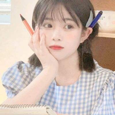 中国年轻人乐为情绪买单 “快乐经济”成消费新动力